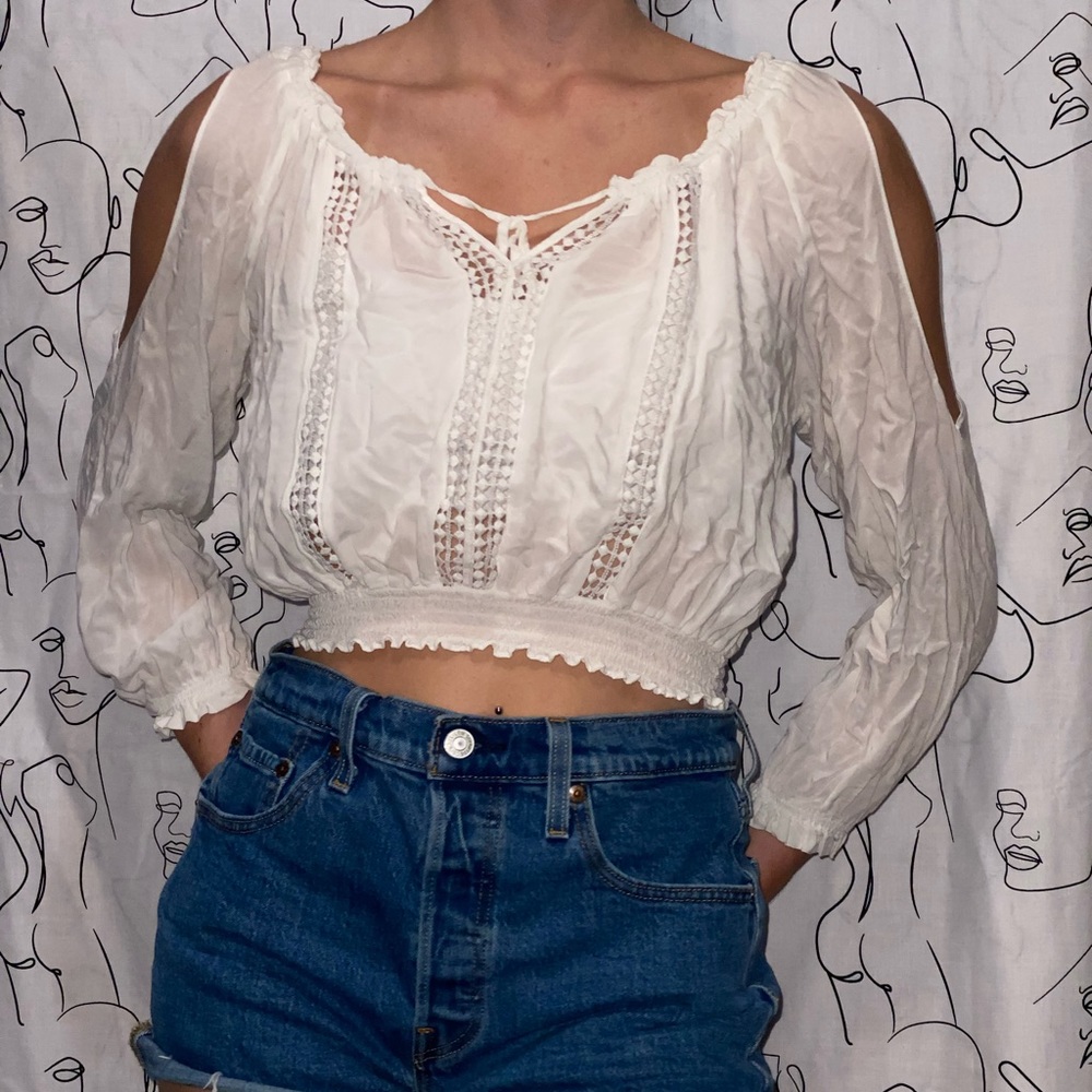 Flowy White Top